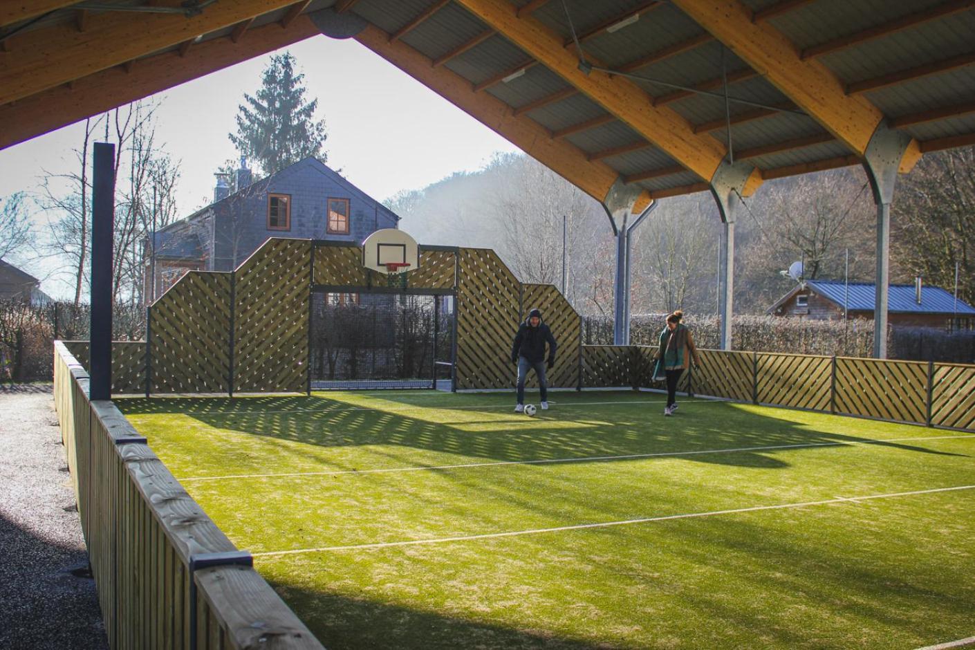 J-Club De Knapzak / La Besace Villa Bohan Buitenkant foto
