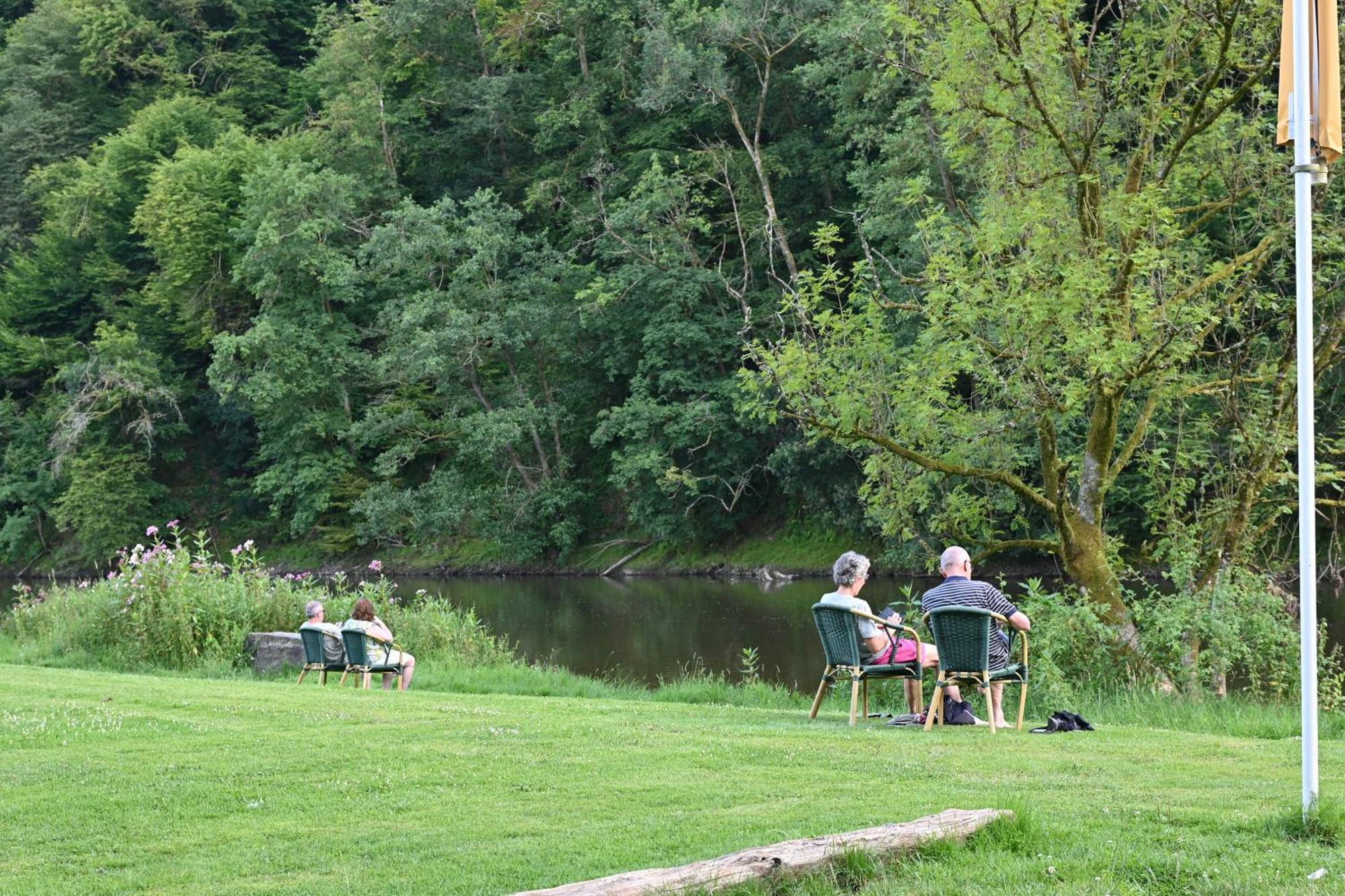 J-Club De Knapzak / La Besace Villa Bohan Buitenkant foto